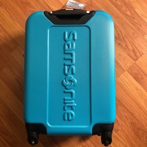 Samsnite Tripster DLX 20” Spinner
